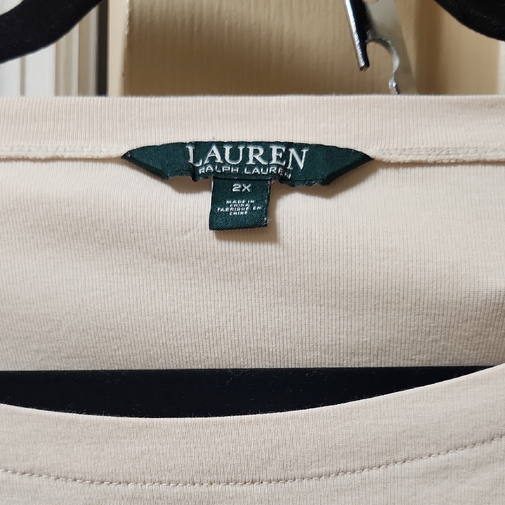 Ralph Lauren Light Cream and Navy Blue color 3/4 Sleeve Boxy Blouse - Picture 2 of 5